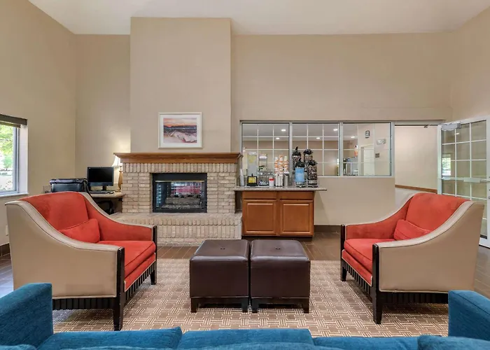 Comfort Suites Fort Collins Near University