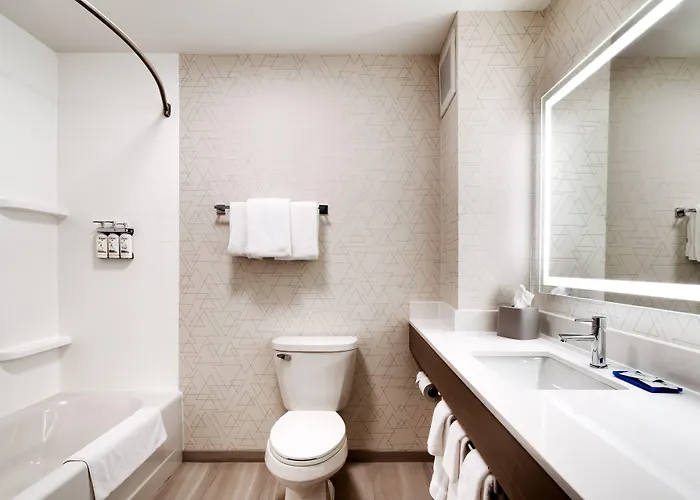 Holiday Inn Express Hotel & Suites Cheyenne By Ihg